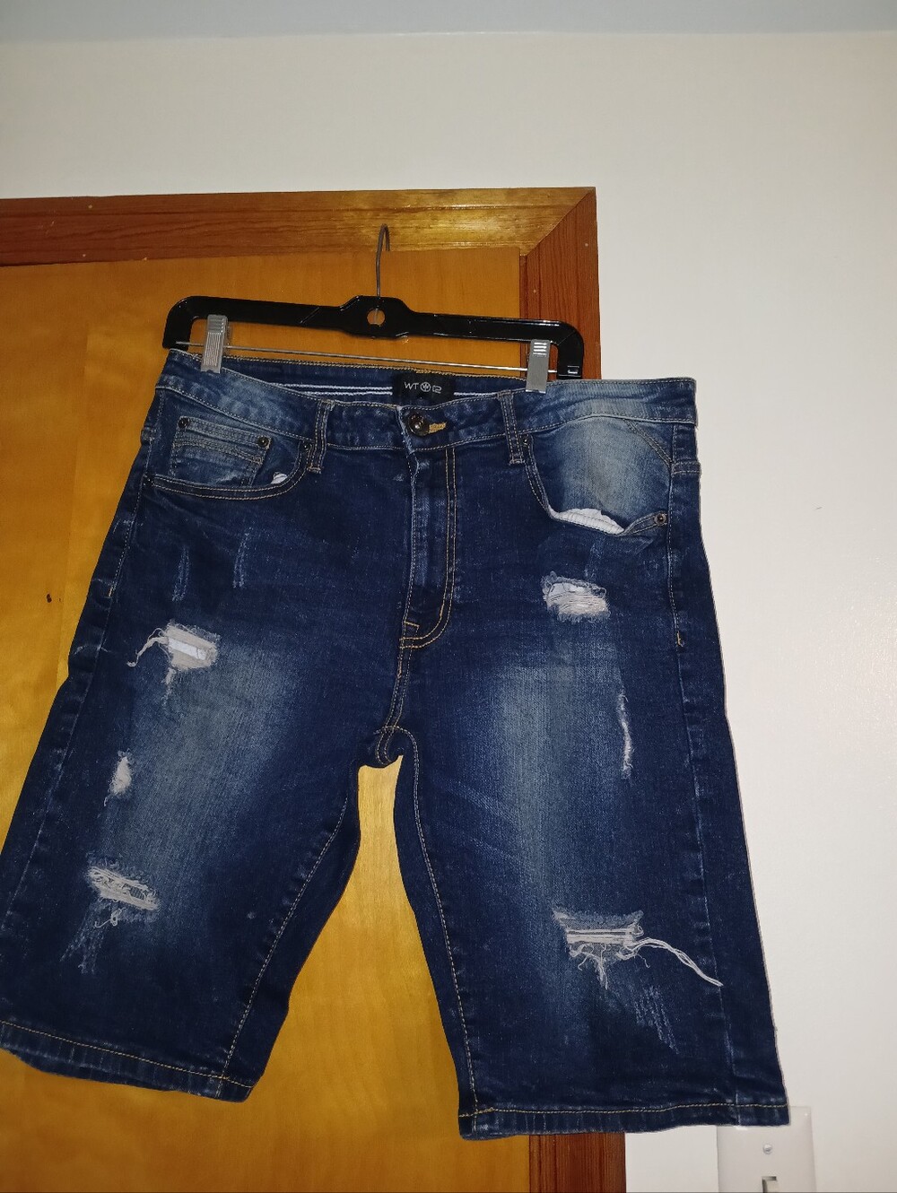 WM02 Men's Dark Blue Denim Shorts